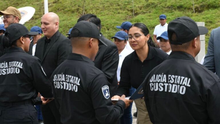 Gradúa UCIPS primera generación de policía penitenciaria al servicio de Puebla