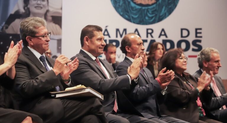 Puebla honra lucha de las mujeres con leyes que garantizan justicia e igualdad