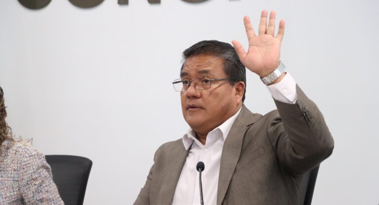 Avalan en Comisión del Congreso propuesta para que el Registro Civil asegure inscripción correcta de actas de nacimiento