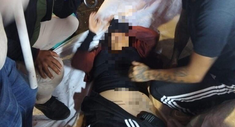 Cae mujer de rueda de la fortuna en San Miguel Canoa, solo tuvo lesiones