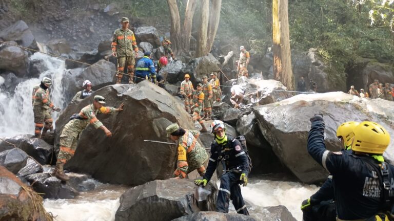 Localiza Comisión de Búsqueda a 3 personas más en la Sierra Norte