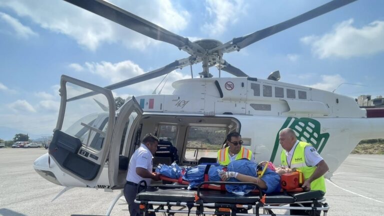 Gobierno de Puebla coordina traslado al Hospital de la Mujer para atender a mujer de Huauchinango con complicaciones en embarazo