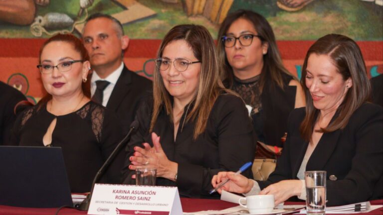 Cumple Gobierno de la Ciudad compromiso con regularización de asentamientos y prevención ambiental