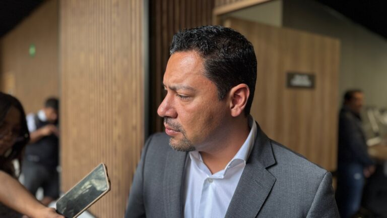 Ejecuciones y aparición de mantas con amenazas son la respuesta del duro golpe a los grupos criminales