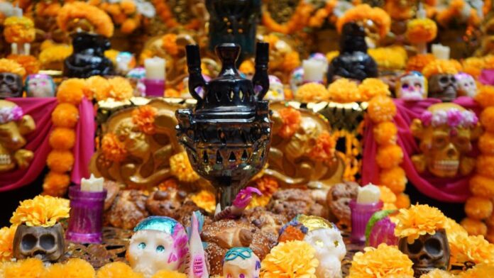 Emite Gobierno de la Ciudad recomendaciones para instalación de altares y ofrendas