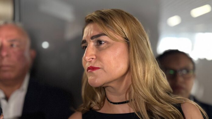 FGE investiga a más funcionarios ligados con Teresa Castro y el desfalco en Accendo Banco