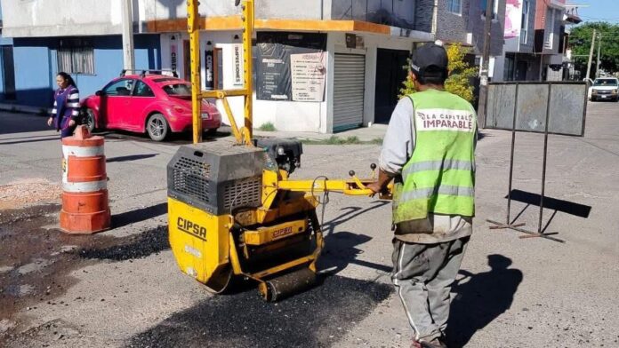 Gobierno de la Ciudad avanza con más de 197 mil baches tapados