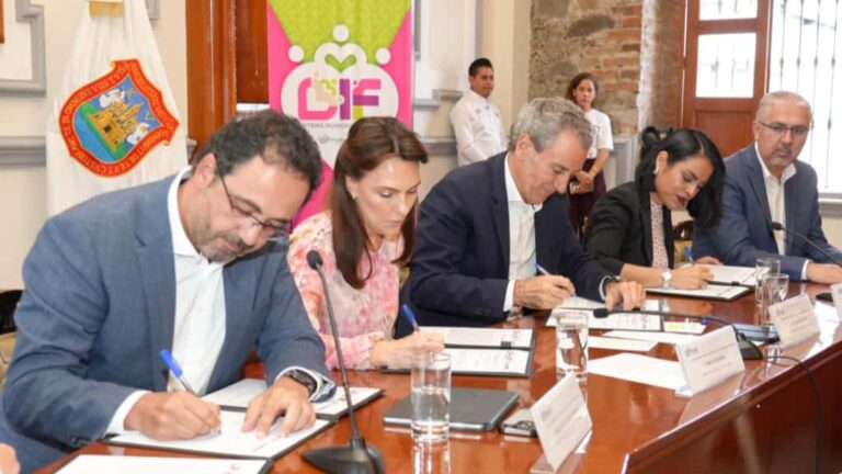 MariElise Budib y Pepe Chedraui firman convenio con Fundación Distribuidores Nissan para la construcción y equipamiento de “Lumina”