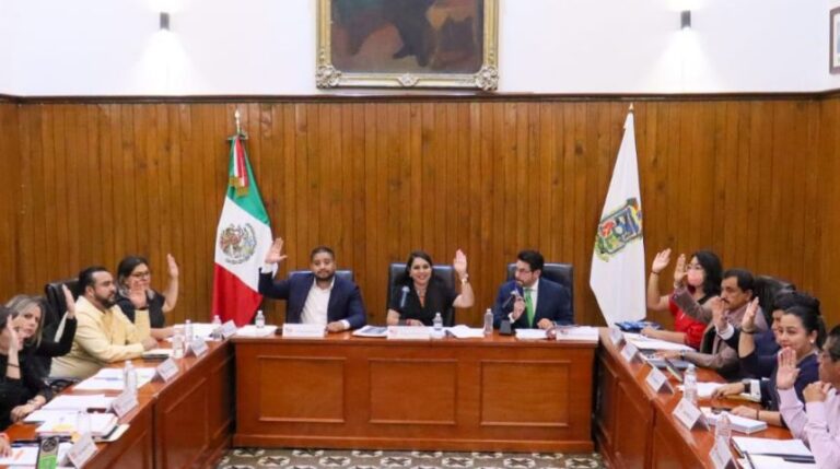 Encuentran desorden administrativo en sindicatura