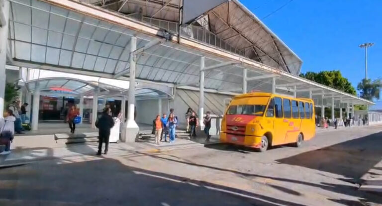 Muere mujer de posible infarto en terminal de autobuses Capu