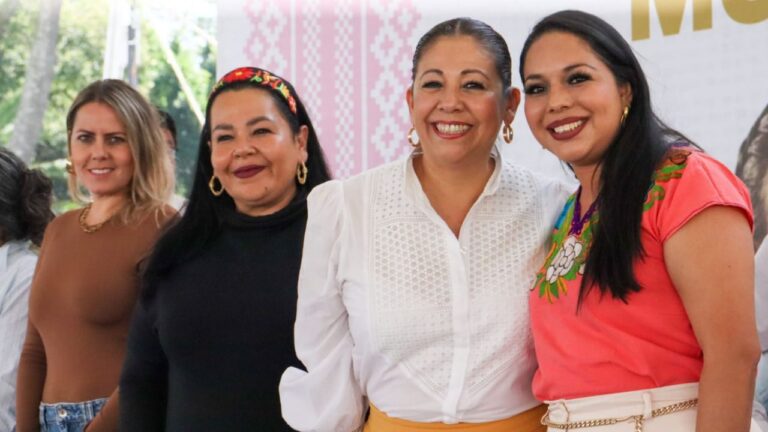 Tonantzin Fernández impulsa el programa “Mujeres Heroínas” en San Pedro Cholula