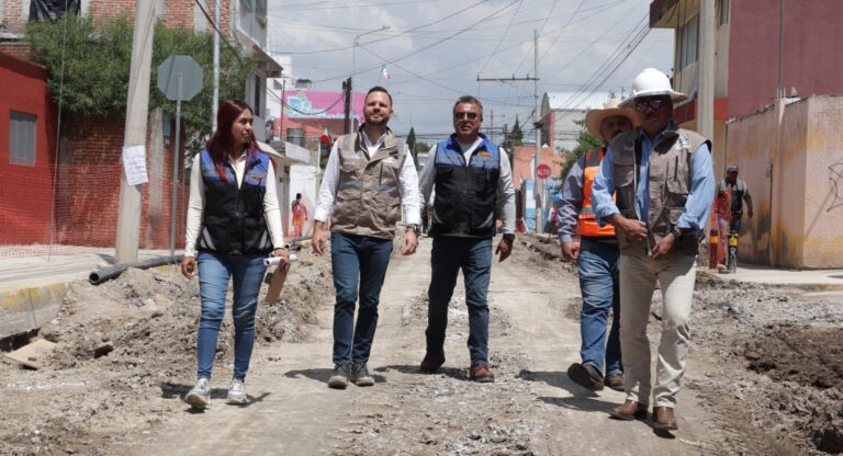 Avanza Gobierno de la Ciudad con la construcción del Colector Pluvial en la colonia Vista Hermosa Álamos