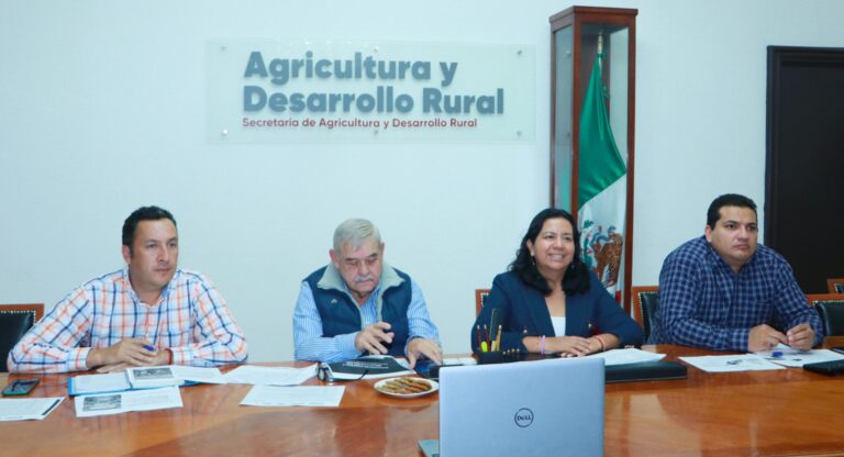 Órdenes de gobierno refuerzan acciones para control del Gusano Barrenador del Ganado