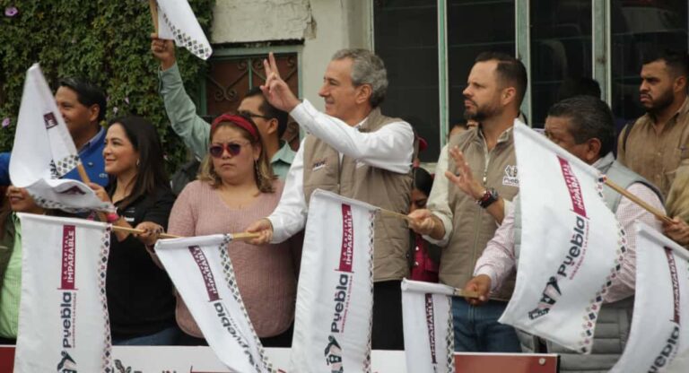 Arranca Pepe Chedraui trabajos de pavimentación en la colonia San José Los Cerritos