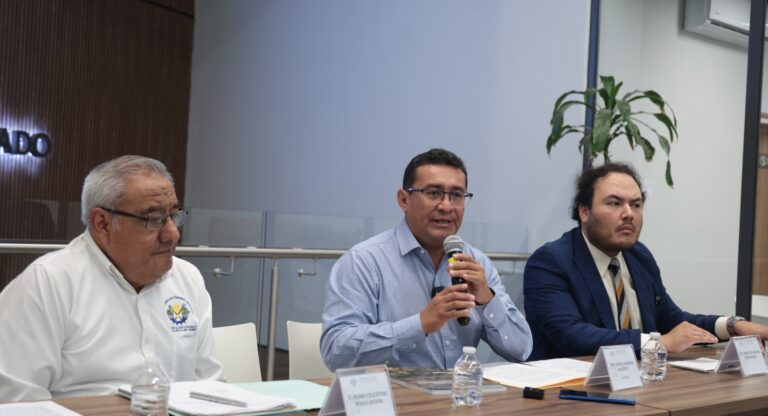 Diputado Pável Gaspar participa en la presentación del libro “La importancia del Desarrollo Rural Sustentable”