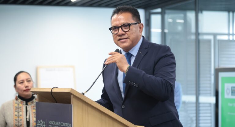 Realiza diputado Miguel Márquez foros para la construcción de leyes en materia de economía social
