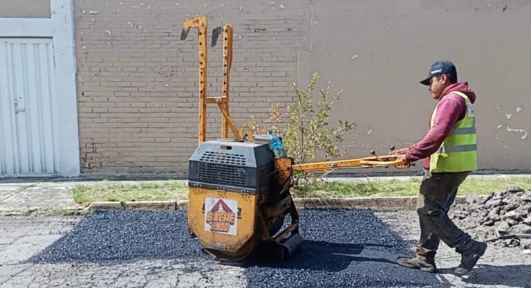 Campaña Capitalina Bacheando Puebla: mejoramiento permanente a vialidades