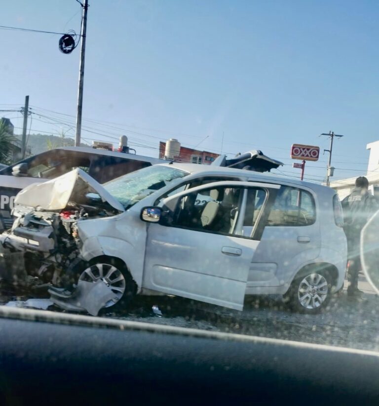 Se impactó contra muro de concreto en Amozoc y murió