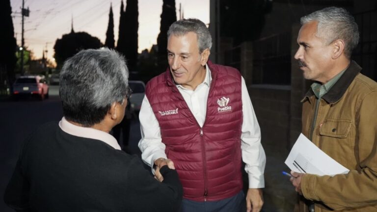 Fortalece Pepe Chedraui Senderos de Paz con alumbrado público LED en Geovillas del Sur