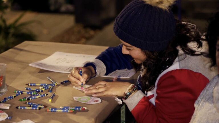 Ciencia y cosmos iluminan San Andrés Cholula en la Noche de las Estrellas