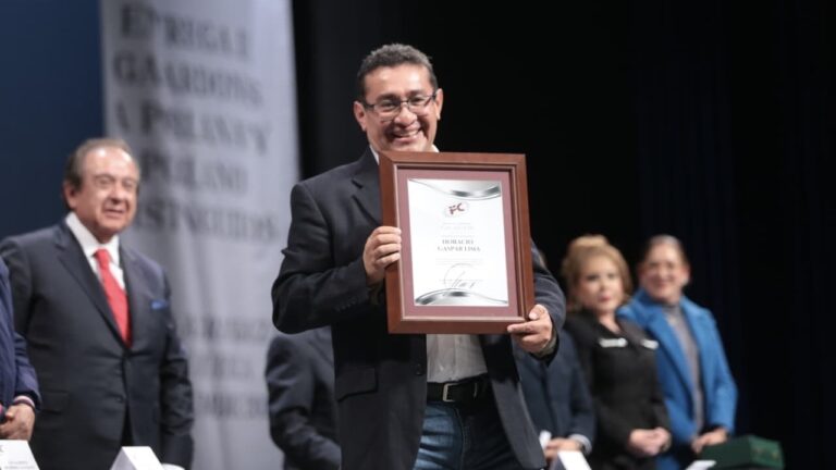 Entregan reconocimiento post mortem a líder de la izquierda, Horacio Gaspar Lima 