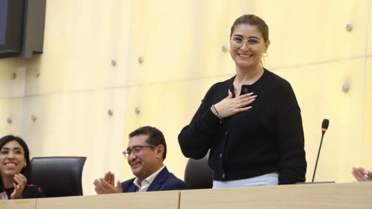 Participa la fiscal Idamis Pastor en el programa “Diputado por un día” del Congreso