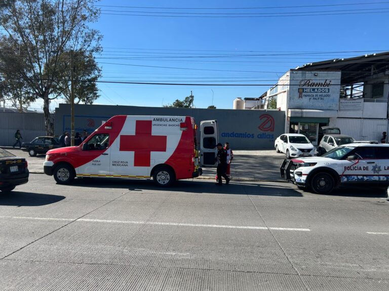 Balean a hombre y pide apoyo a taxista