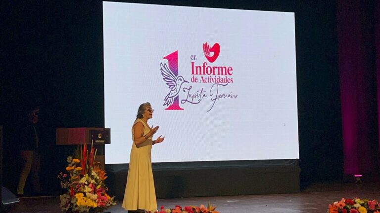 Lupita Fernández destaca apoyo a grupos vulnerables con programas en San Pedro Cholula