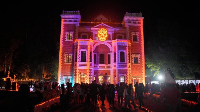 Puebla celebra con éxito la temporada de Día de Muertos 2025