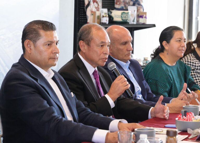 Puebla, primer estado, que completa tarea de cubrir polígono de desarrollo: Secretaría de Economía