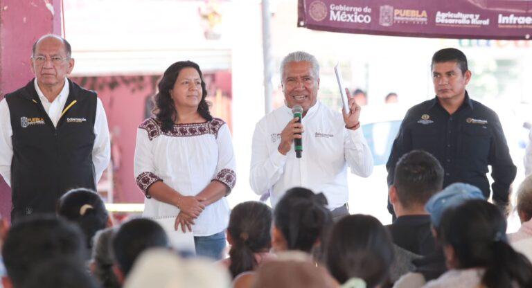Becas de conectividad permite acceso a educación digital de jóvenes en La Ceiba