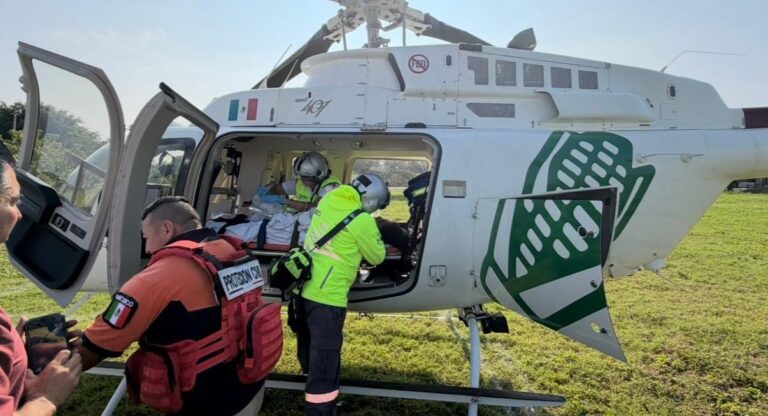 En ambulancia aérea trasladan a mujer embarazada al Hospital de la Mujer