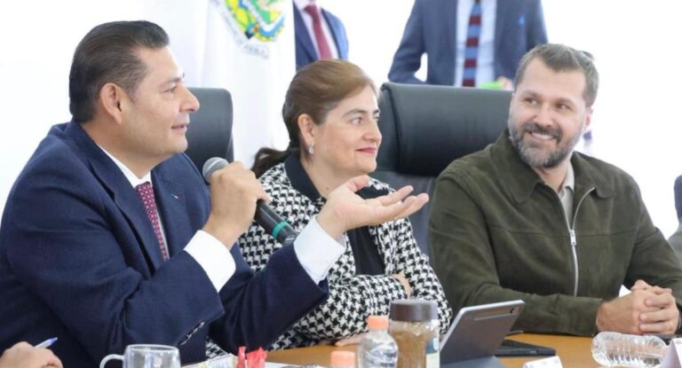 Con modelo inclusivo e inversión local, Puebla es referente tecnológico del sur sureste del país