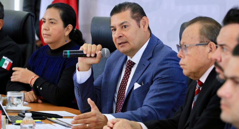 Con transparencia y evitando saqueos, Gobierno de Puebla resuelve problema histórico de movilidad en Caseta Atlixcáyotl