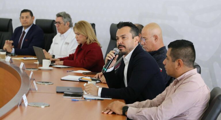 Gobierno estatal combate al cártel de las concesiones