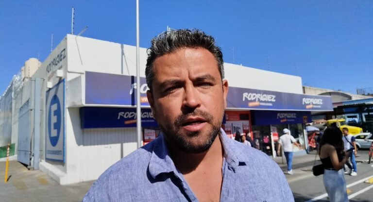 Busca Ayuntamiento que motociclistas usen casco certificado para salvar su vida