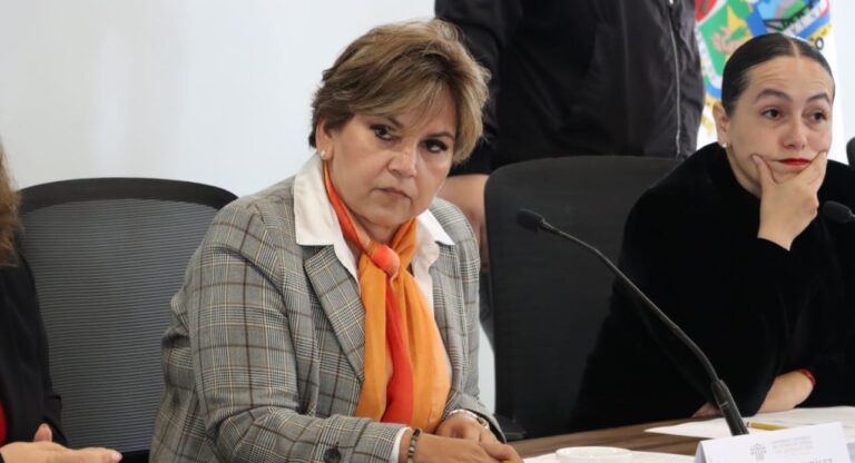 Avala Comisión del Congreso a las y los docentes merecedores de la “Medalla Juan C. Bonilla”