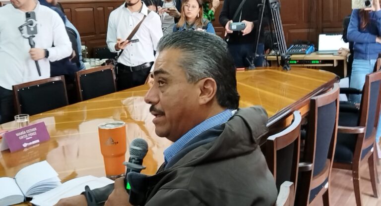 Infraestructura cerrará el año con 200 mil baches tapados en la ciudad