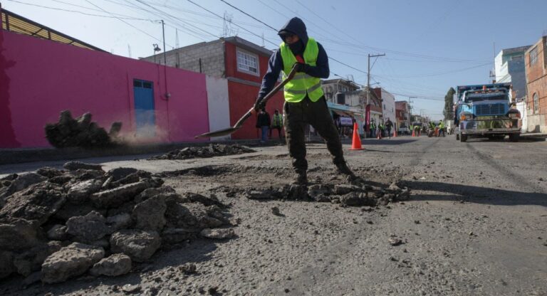 Con inversión histórica, Gobierno de la Ciudad atiende más de 200 mil baches en la capital