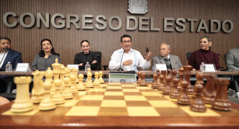Fomenta Congreso del Estado la práctica del ajedrez en la niñez y las juventudes poblanas