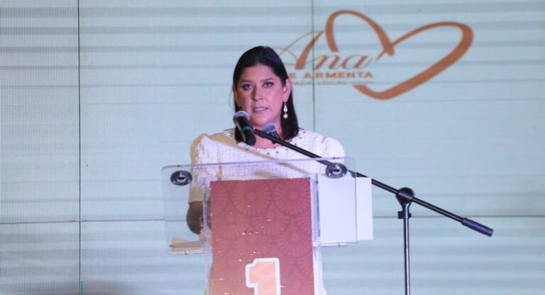 Presenta diputada Ana Lilia Tepole Armenta su Primer Informe de Actividades Legislativas