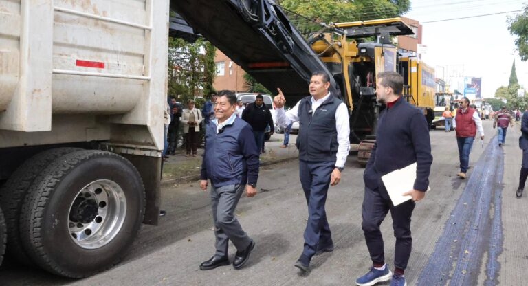 “En 1 año hemos gestionado para rehabilitación vial, lo que se ocupa en 2 sexenios”: Armenta