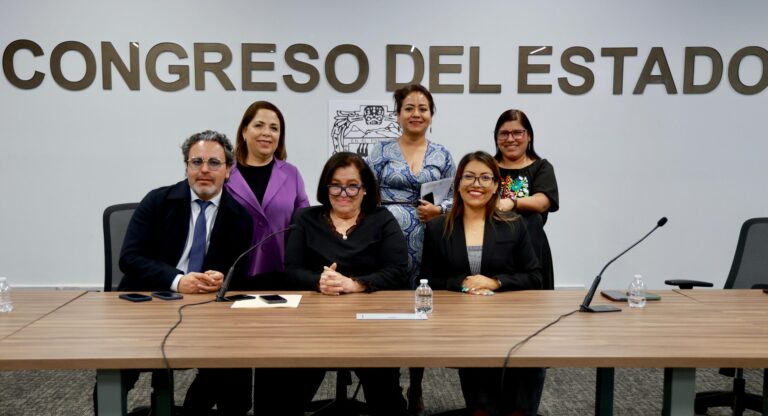 Avala Comisión del Congreso exhorto para la prestación de servicios de salud sexual y reproductiva