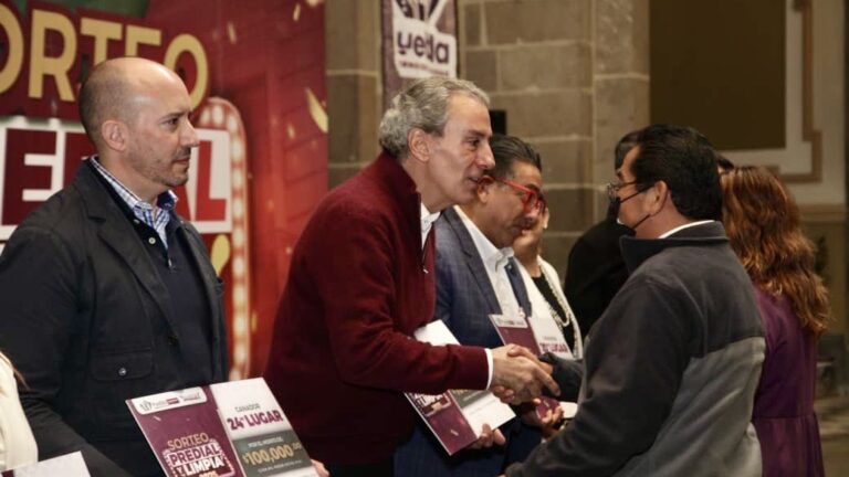 Entrega Pepe Chedraui premios a las y los ganadores del Sorteo Predial 2025