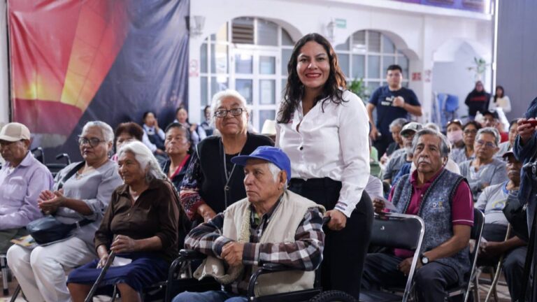 Culmina Lupita Cuautle tercera entrega de aparatos ortopédicos