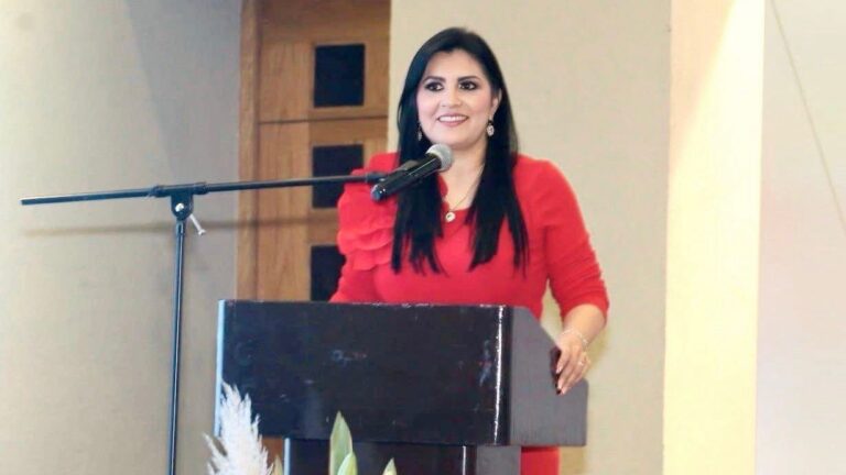 Diputada Delfina Pozos presenta iniciativa para fortalecer el combate al feminicidio en Puebla