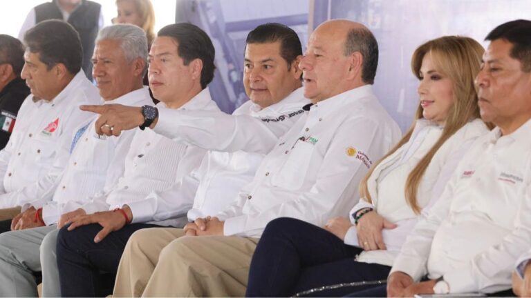 Más de 1 millón de estudiantes poblanos contarán con Beca Rita Cetina