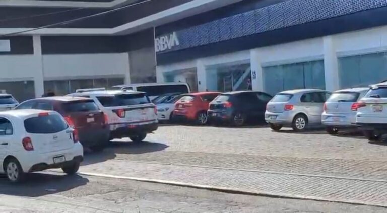 Roban 4 mdp a cuentahabiente en banco de Colonia La Paz