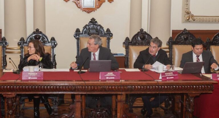 Aprueba Cabildo del Ayuntamiento de Puebla modificaciones a estructuras orgánicas de diferentes dependencias
