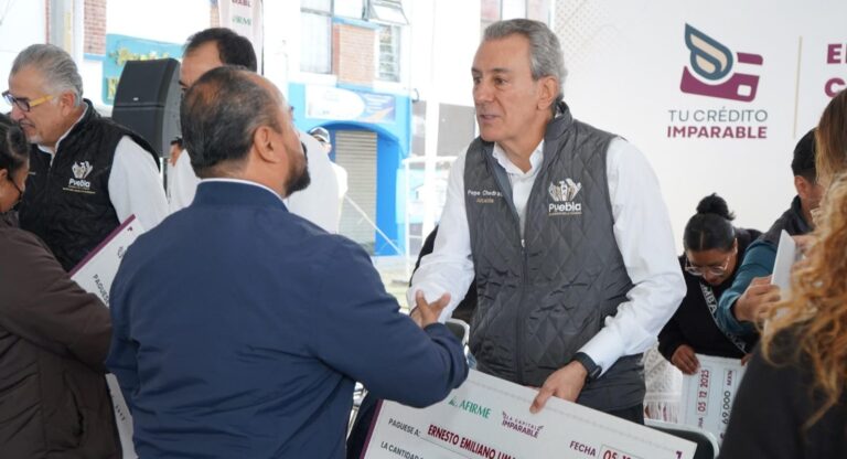 Encabeza Pepe Chedraui entrega de cheques de “Tu crédito imparable”